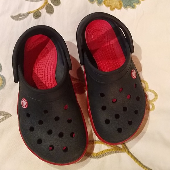 white crocs size 4 big kid